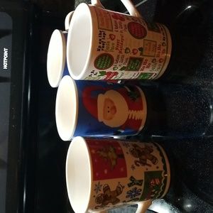 Set of 4 Christmas Coffee Mugs: TYBB8